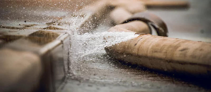 Fix Leaking Pipe in Whitchurch-Stouffville, Ontario
